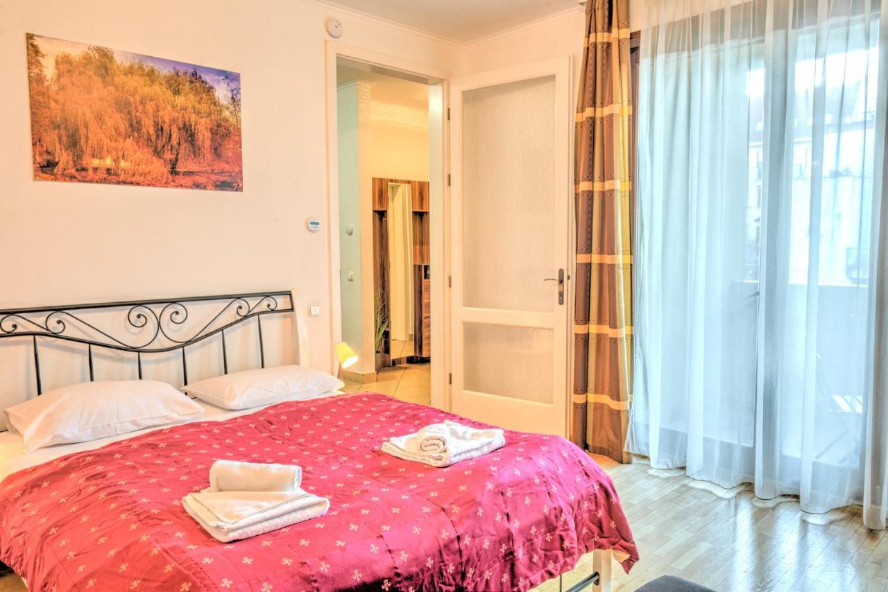 Central Apartments Budapeşte Dış mekan fotoğraf